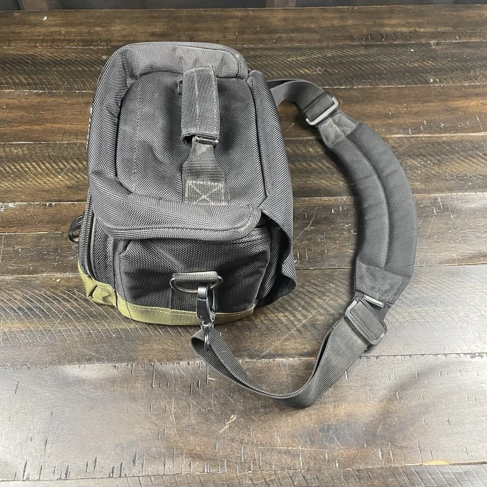 Canon Shoulder Camera Bag Black/Olive‎ Padded DSLR Case with Strap & Pockets